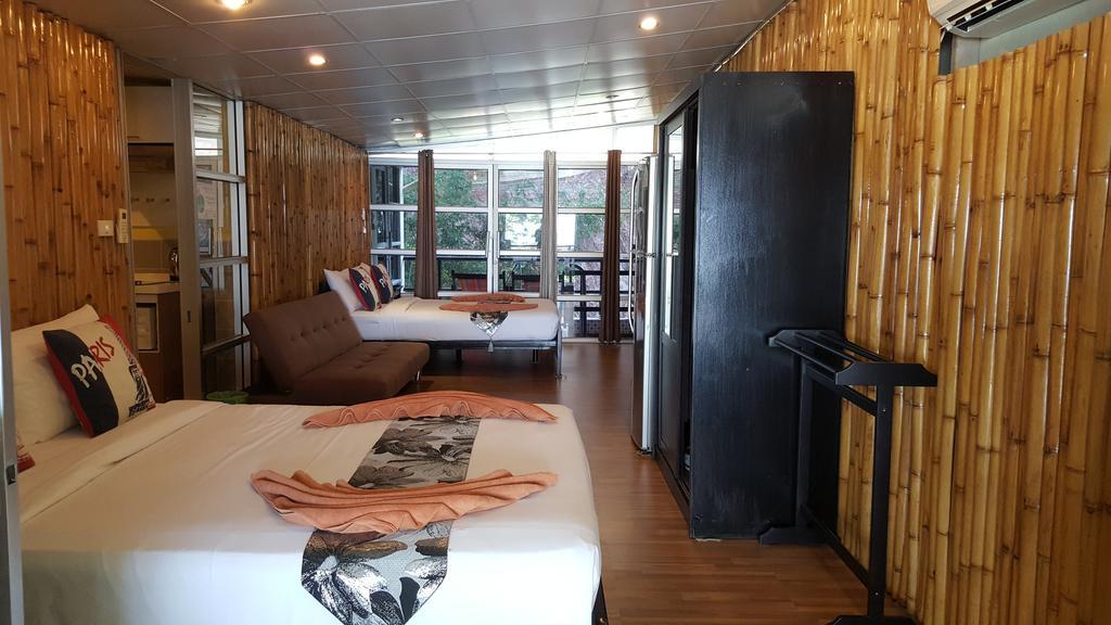 Zone6 Coworking Beach Apartment Old 2W Beach Hostel, Koh Samui ボプート エクステリア 写真