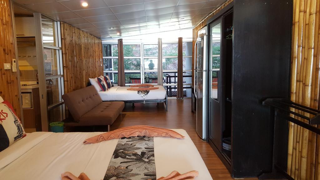Zone6 Coworking Beach Apartment Old 2W Beach Hostel, Koh Samui ボプート エクステリア 写真