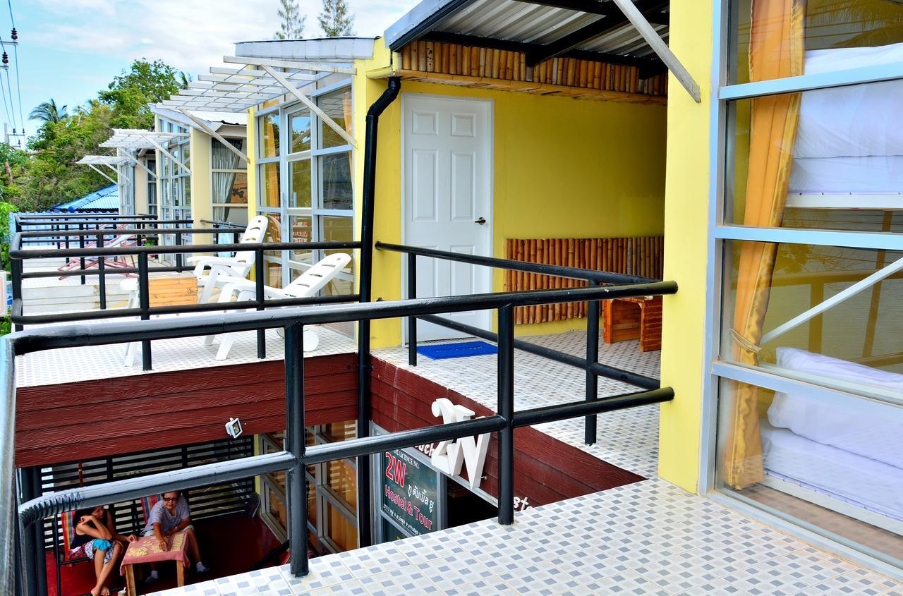 Zone6 Coworking Beach Apartment Old 2W Beach Hostel, Koh Samui ボプート エクステリア 写真