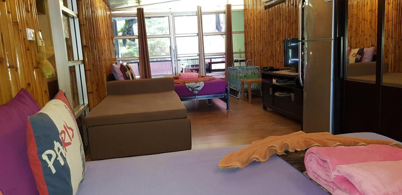 Zone6 Coworking Beach Apartment Old 2W Beach Hostel, Koh Samui ボプート エクステリア 写真