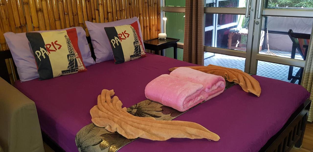 Zone6 Coworking Beach Apartment Old 2W Beach Hostel, Koh Samui ボプート エクステリア 写真