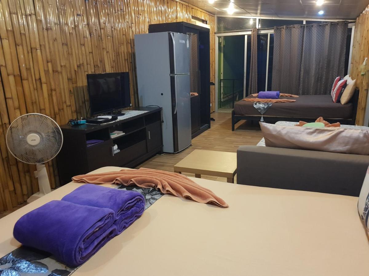 Zone6 Coworking Beach Apartment Old 2W Beach Hostel, Koh Samui ボプート エクステリア 写真