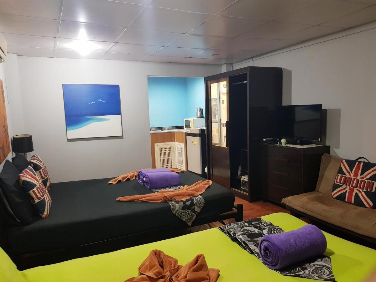 Zone6 Coworking Beach Apartment Old 2W Beach Hostel, Koh Samui ボプート エクステリア 写真